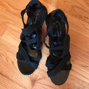 Women’s shoes